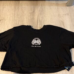 Darc Sport Wolves Forever Graphic Crop Top